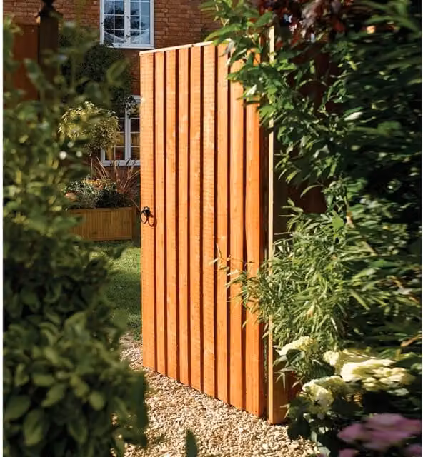 Rowlinson Vertical Board Wood Gate, Brown, H 183 x W 91.5 x D 91.5 cm