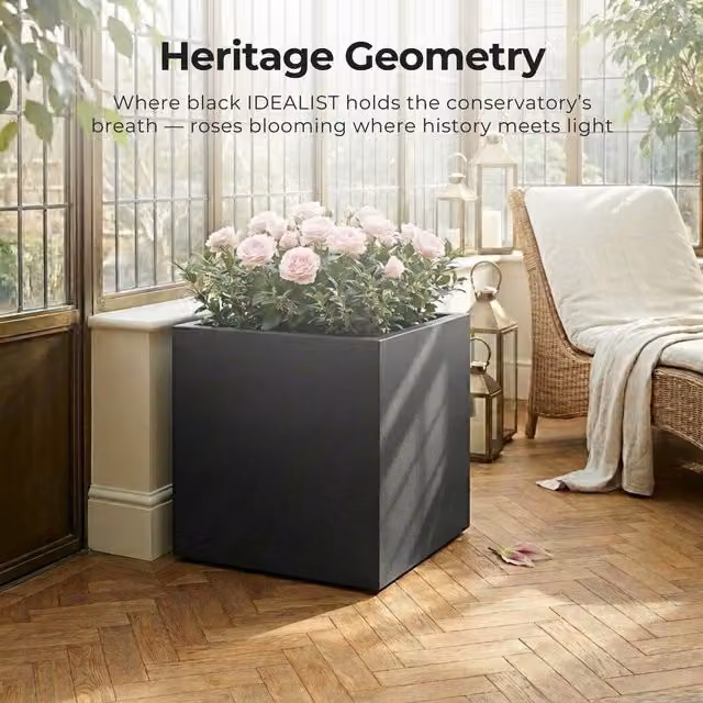 Idealist Set of 2 Square Stone Planters in Black, W/D/H: 40 x 40 x 40 cm
