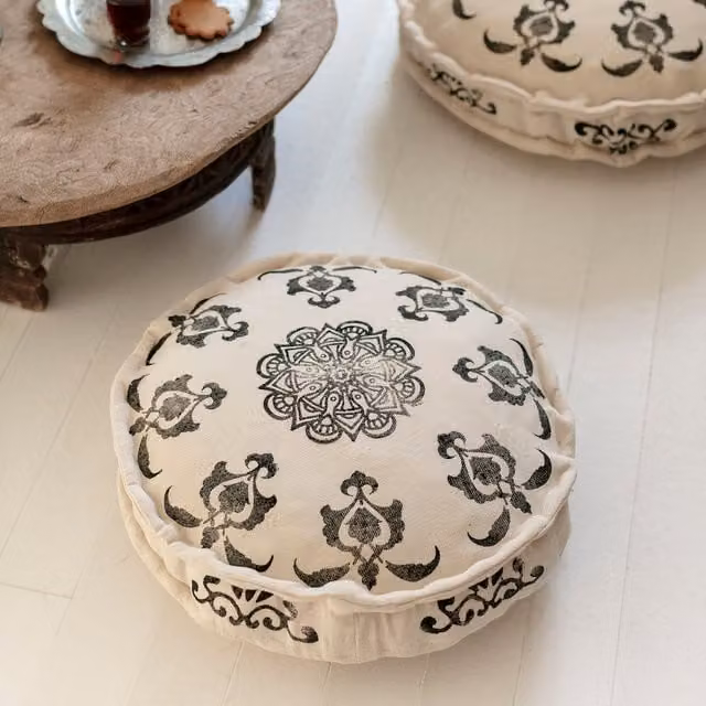Destina Home Cicero Round Stone Printed Cotton Seating Cushion, White and Black, Diameter: 45 cm