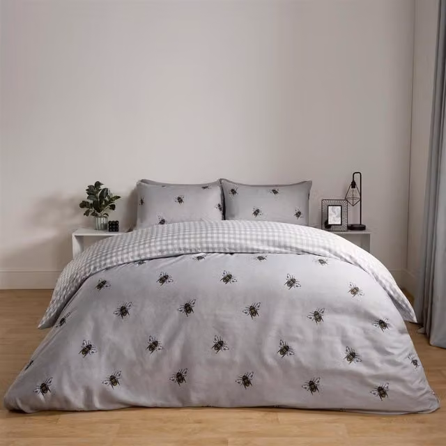 OHS Reversible Bee Striped Duvet Cover and Pillowcase Set, Grey and Green, 180 x 200 cm