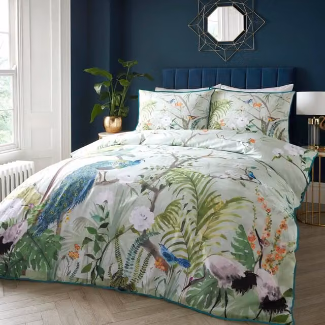 Soiree Peacock Jungle Floral Cotton Sateen Duvet Cover Set in Green, W: 140 cm, H: 200 cm