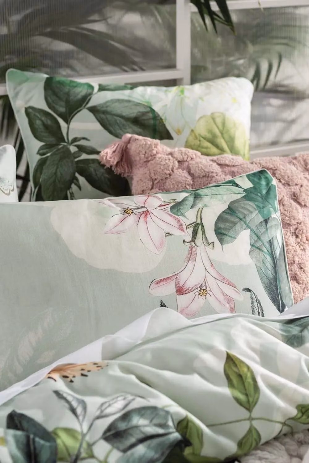 Linen House Glasshouse Botanical Cotton Pillowcase Set, Multicolour, W/D/H: 50 x 50 x 50 cm – 4