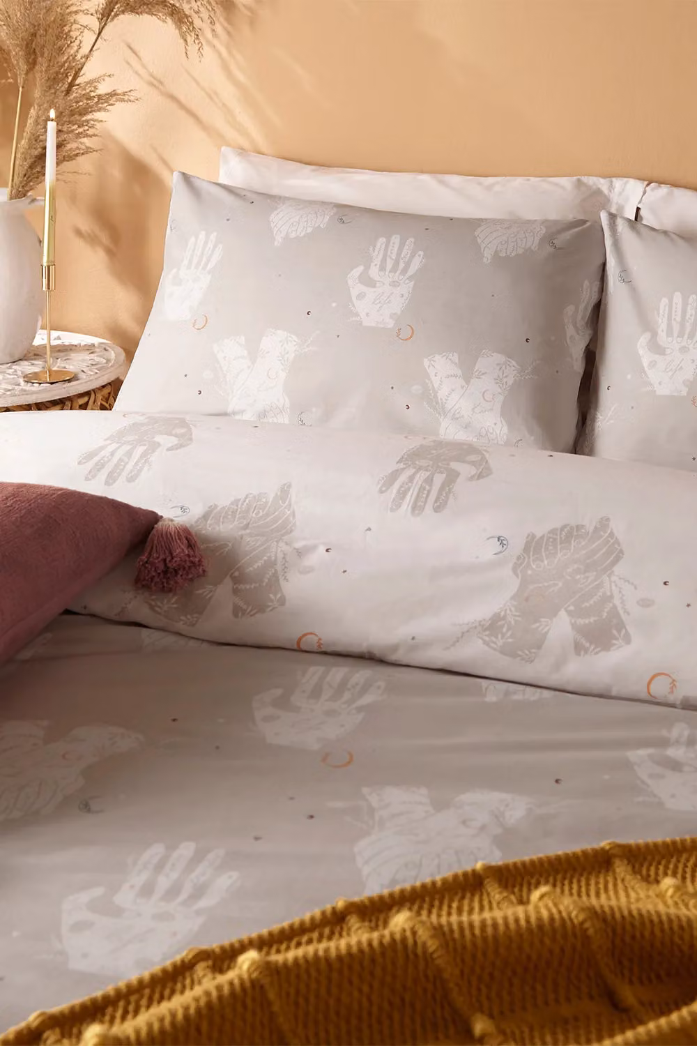 Furn Be Kind Reversible Printed Duvet Cover and Pillowcase Set in Grey, W/D/H: 180 x 200 cm – 2