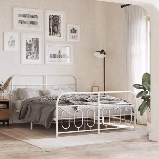 Berkfield Home Metal Bed Frame with Footboard, White, W/D/H: 135 x 190 cm