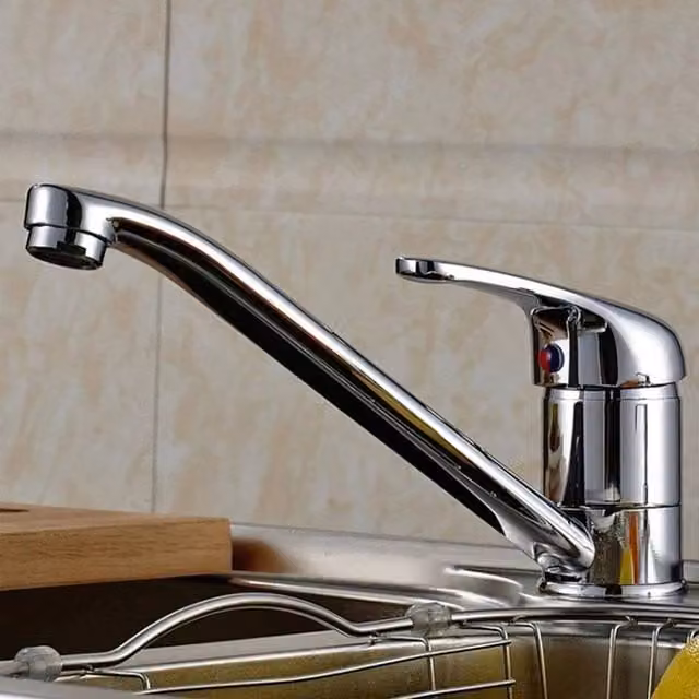 EONLION Modern Single Lever Sink Mixer Tap with Swivel Spout in Silver Chrome