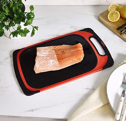 mysmartbuy 2-in-1 Aluminium Defrosting Tray and Cutting Board with Hanging Handle, Black and Red, W: 24 cm, D: 40.3 cm, H: 1 cm – 1