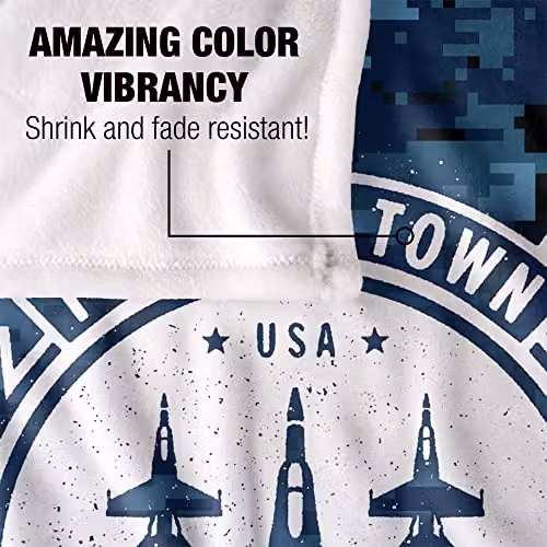 LOGOVISION Top Gun: Maverick Fighter Town USA Super Soft Fleece Throw Blanket, White, W: 152 cm, D: 127 cm – 3