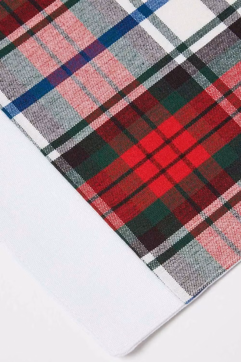 Homescapes Christmas Macduff Tartan Check Cotton Placemats, Pack of 2, Red, White and Green – 3