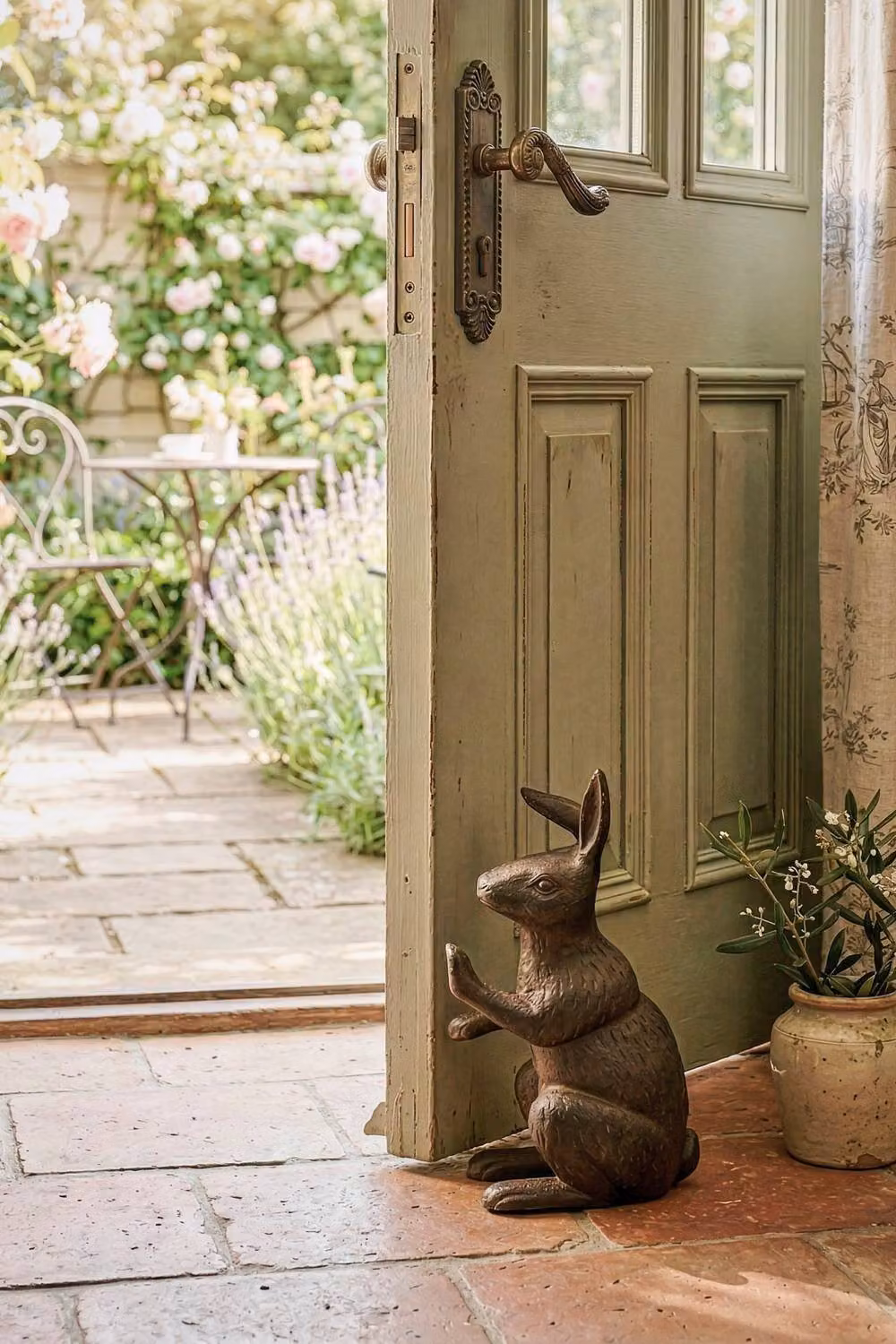 Dibor Vintage Style Antique Cast Iron Hare Doorstop in Brown – 3