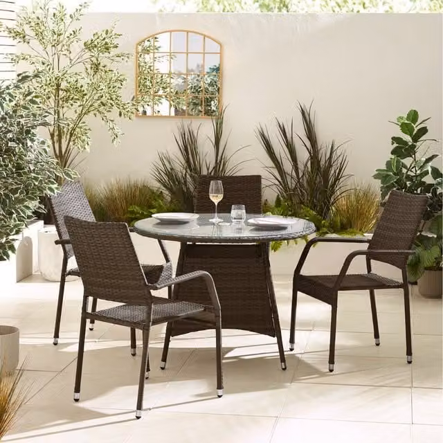 FurnitureboxUK Antigua Brown Rattan 4 Seat Round Garden Dining Set with Glass Tabletop
