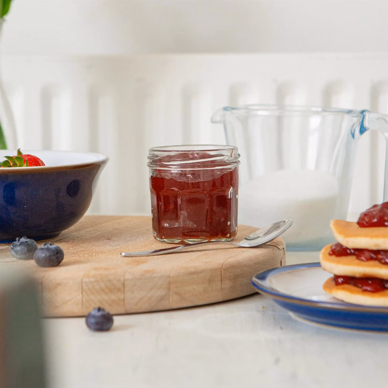 Argon Tableware Set of 12 Clear Glass Jam Jars with Screw Tops, 130ml – 2