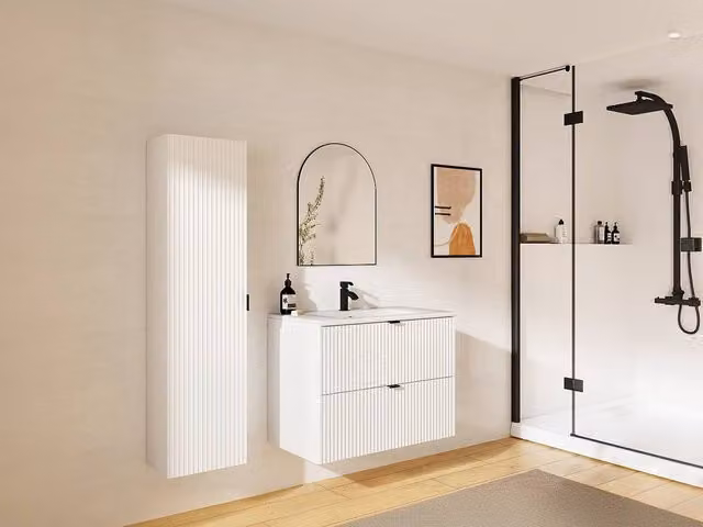 Vente-unique Zevini Ribbed White Wall-Mounted Bathroom Vanity Unit and Tall Cabinet Set with Recessed Stone Basin, W/D/H: 60 x 47 x 80 cm – 1