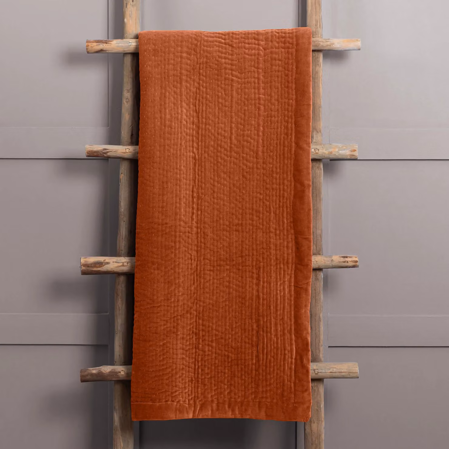 Voyage Maison Haze Quilted Cotton Throw in Orange, W/D/H: 140 x 200 cm – 2