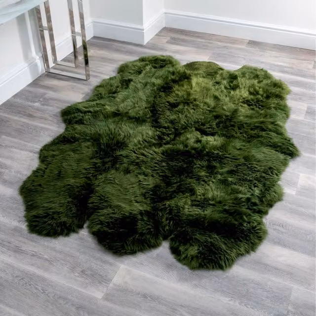 Native Natural Organic Green Wool and Fur Sextuple Pelt Sheepskin Rug