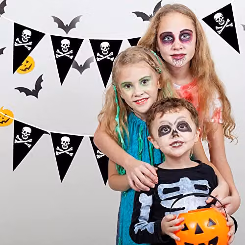Shatchi Pirate Skull and Crossbones Plastic Bunting Garland for Halloween and Maritime Parties, W/H: 30.48 x 100 cm – 5