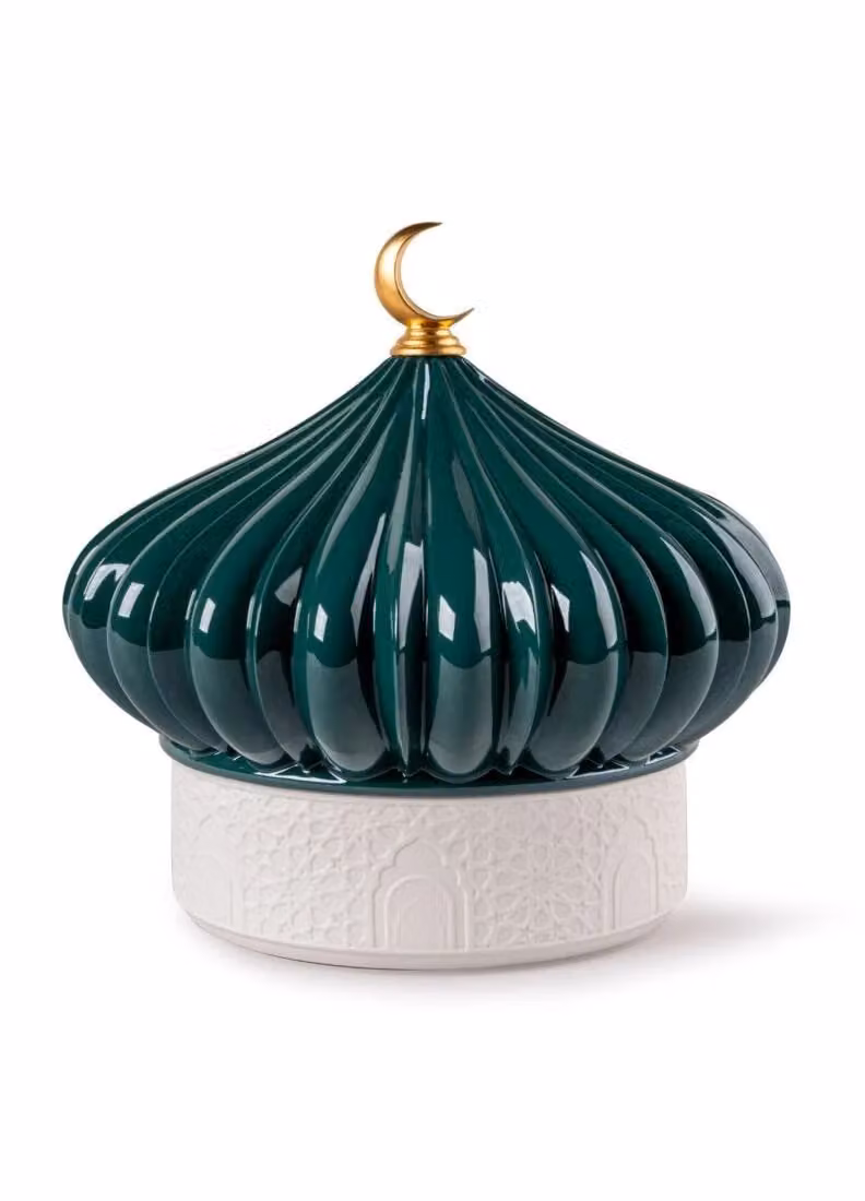 Lladró Majestic Nights Porcelain Plate Box Set in White, Green and Gold