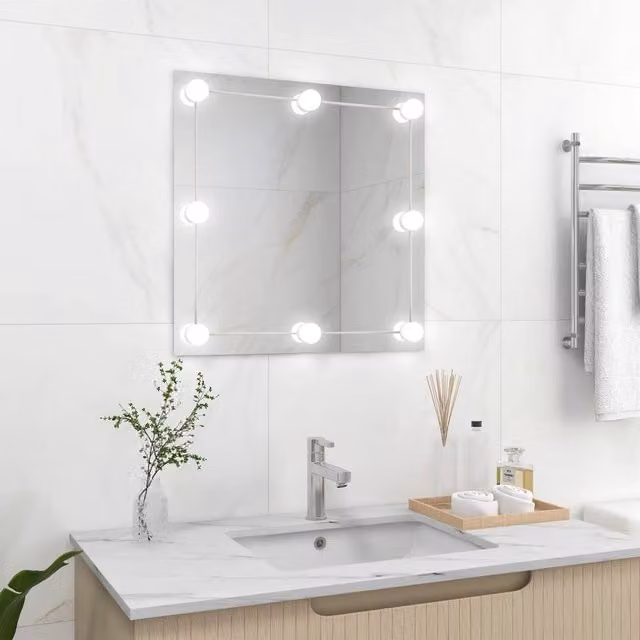 Berkfield Home Square Glass Wall Mirror with LED Lights in Silver – 1