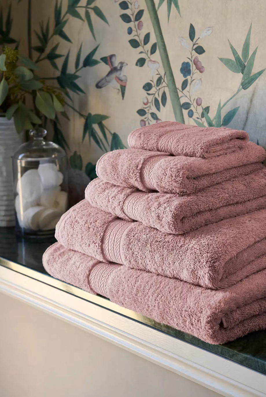 Christy Renaissance Luxury 675GSM Egyptian Cotton Bath Sheet in Pale Pink – 4