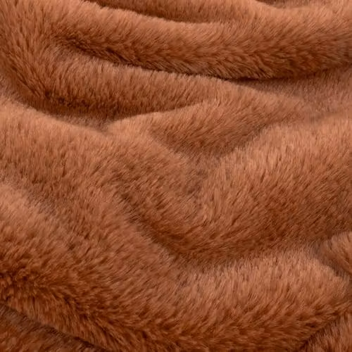 Riva Home Reversible Double-Face Faux Fur Throw in Rust, W/D/H: 150 x 200 cm – 3