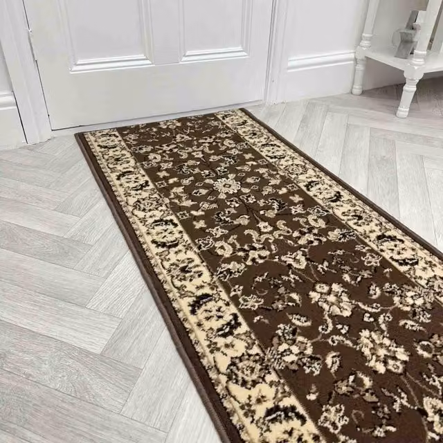 runrug Traditional Hallway Carpet Runner Rug in Brown, W/L: 60 x 420 cm – 1