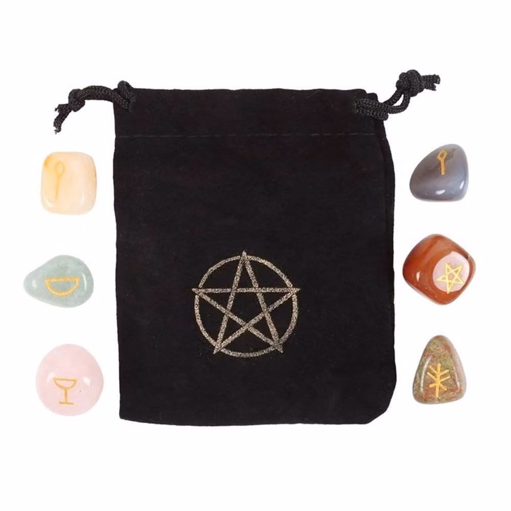 Uniqueful The Witches Guide to Crystals Gift Set in Grey, Pink and Yellow – 2