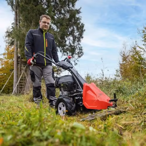 Scheppach BMS196-88 Petrol Scythe Mower in Red, 196cc 5.7HP, 88cm Cutting Width, Self-Propelled with Adjustable Handle – 2