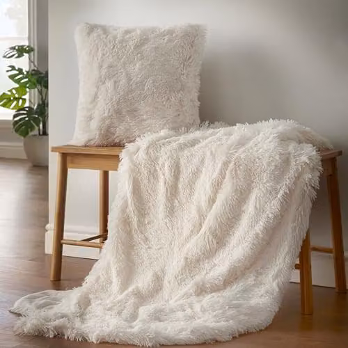 Catherine Lansfield Cuddly Fleece Throw in Cream, W/D/H: 150 x 200 cm – 2