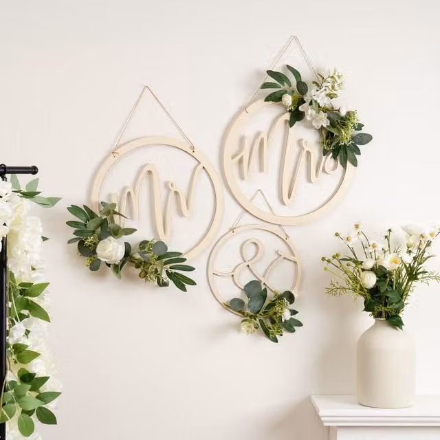 Scottish Everlastings Ltd Set of 3 Mr & Mrs Rustic Floral Wood Hoops in Light Brown, D35/D25cm