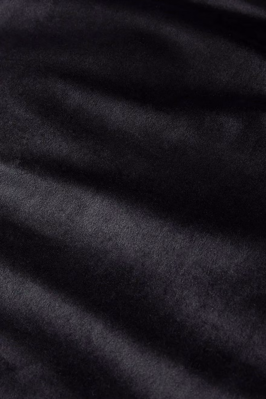 J Rosenthal & Son Laurence Llewelyn-Bowen Black Velvet Jacquard Duvet Cover Set with 2 Pillowcases, W/D/H: 260 x 220 x 200 cm – 2