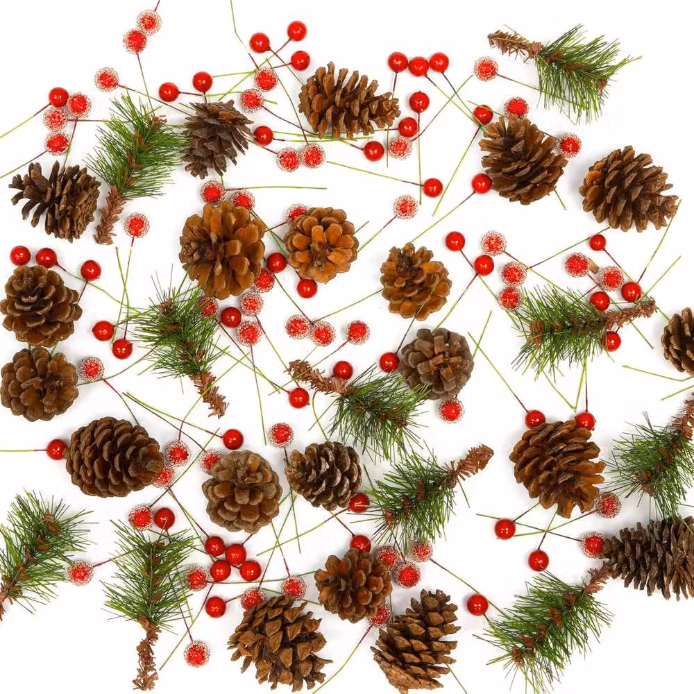Pelle & Sol 130 Piece Christmas Crafts Realistic Pine Cones and Berry Accessory Set in Green, Red and Multicolour – 7