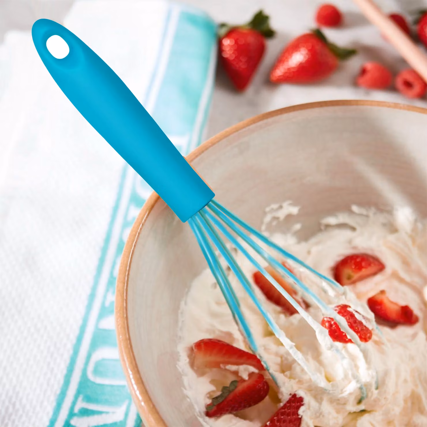 Orsina Heat Resistant Silicone Whisk in Turquoise – 3