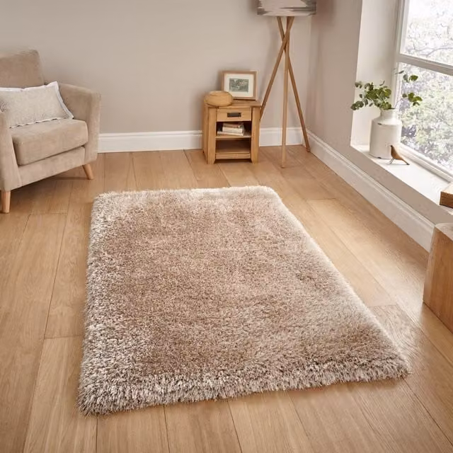 The Rug Shop UK Handmade Modern Shaggy Area Rug in Beige, W: 200 cm, D: 290 cm