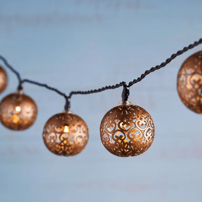 Lights4fun 16 Bronze Moroccan Solar LED Fairy Lights with Warm White Sphere Lamps