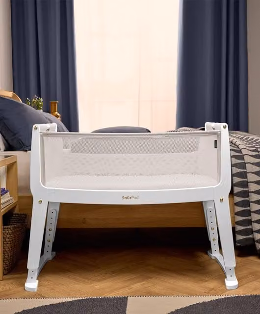 SnuzPod Studio Bedside Crib Paris in White and Beech Wood