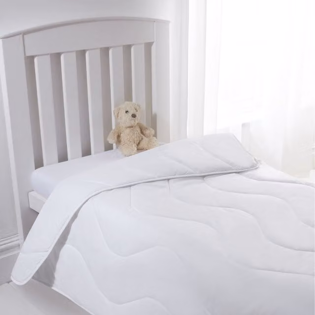CDL Baby Anti Allergy Hollowfibre 4 Tog Duvet for Babies, White, 200cm