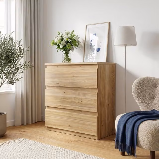 Furniture To Go Edmore 3 Drawer Chest in Mauvella Oak