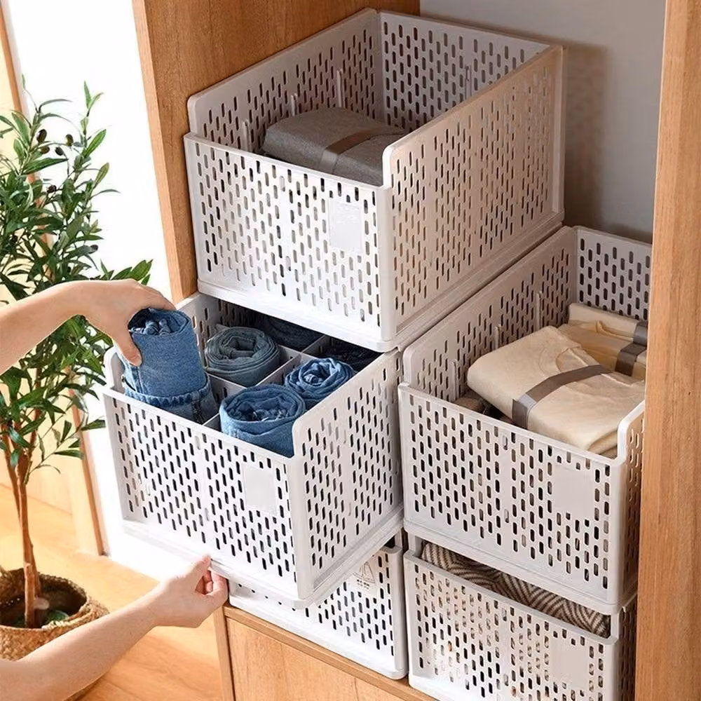 Kelvenix 2 Pack Stackable White Plastic Pull Out Slatted Storage Baskets W/D/H: 40 x 28 x 46 cm – 2