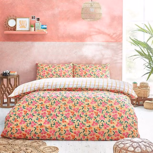 Make it a Home Reversible Juicy Checked Duvet Cover Set in Pink, Orange and Yellow