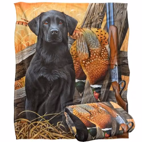 JQ Licensing Labrador Hunting Dog Super Soft Fleece Throw Blanket, White, W/D/H: 152 x 127 cm – 1