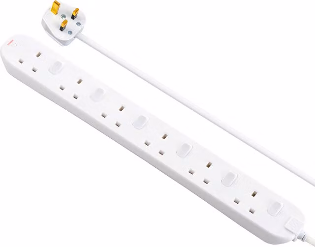 Masterplug Six Socket Individually Switched Extension Lead with 2m Cable, White