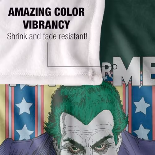 Warner Bros. Batman Dark Detective 1 Super Soft Fleece Throw Blanket, Multicolour, W: 91.44 cm x D: 147 cm – 2
