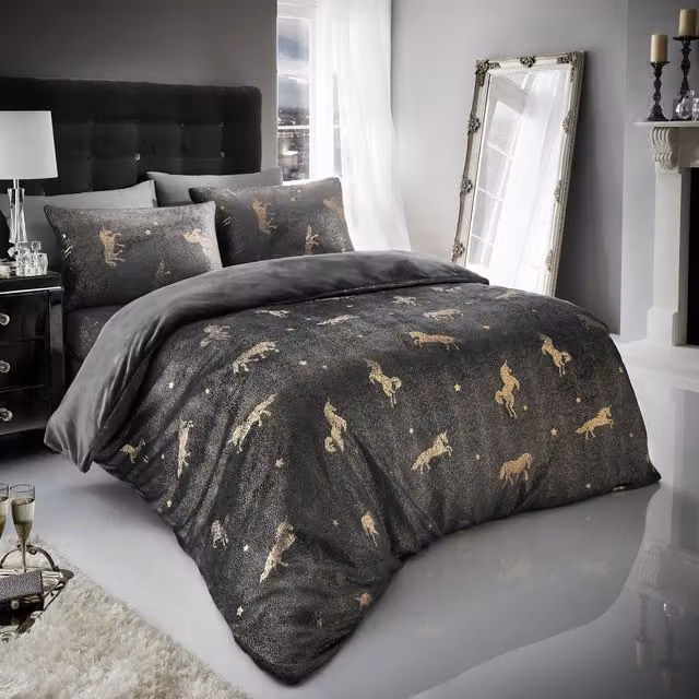 Smart Living Wholesale Ltd. Grey Fleece Teddy Unicorn Star Duvet Cover and Pillowcase Set
