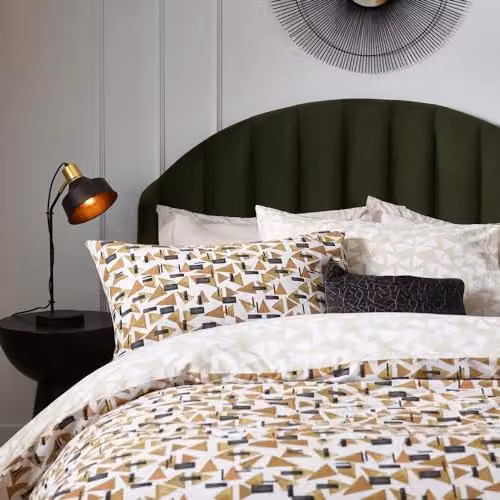 HOEM City Abstract Geometric Reversible Cotton Rich Duvet Cover Set in Beige and Brown, W/D/H: 200 x 220 cm – 2