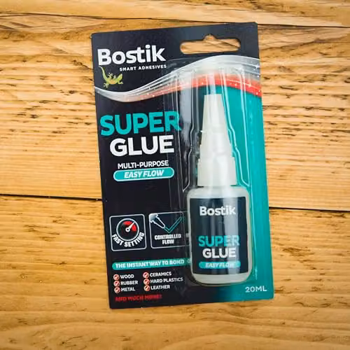 Bostik Super Glue Easy Flow Liquid 20ml – Ultra Strong, Rapid-Setting Cyanoacrylate Adhesive in Transparent – 3