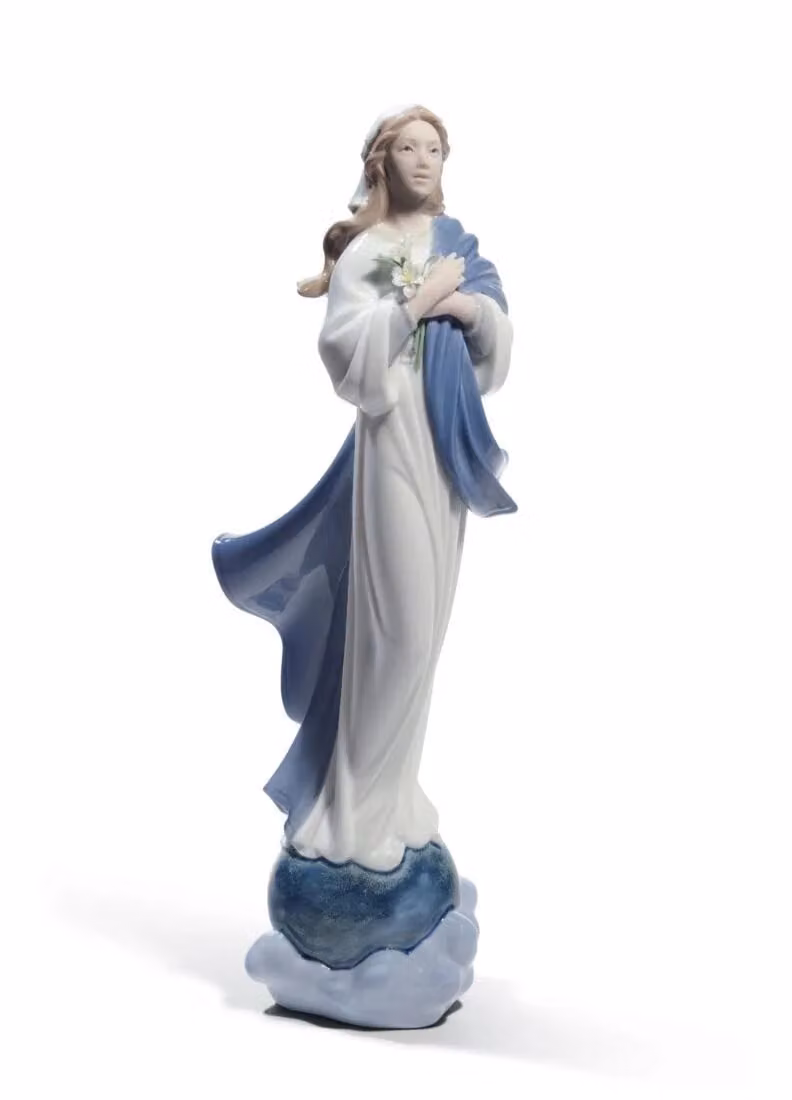 Lladró Blessed Virgin Mary Classic White Porcelain Figurine
