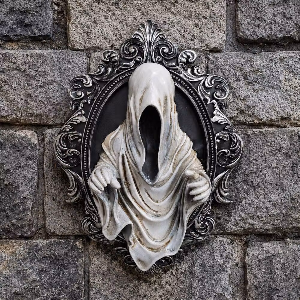Gifts Direct 2 U Ghost Wall Plaque Gothic Style Screaming Reaper Ornament in White and Multicolour – 2
