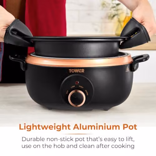 Tower Sear & Stew 3.5L Slow Cooker in Black and Rose Gold – 10