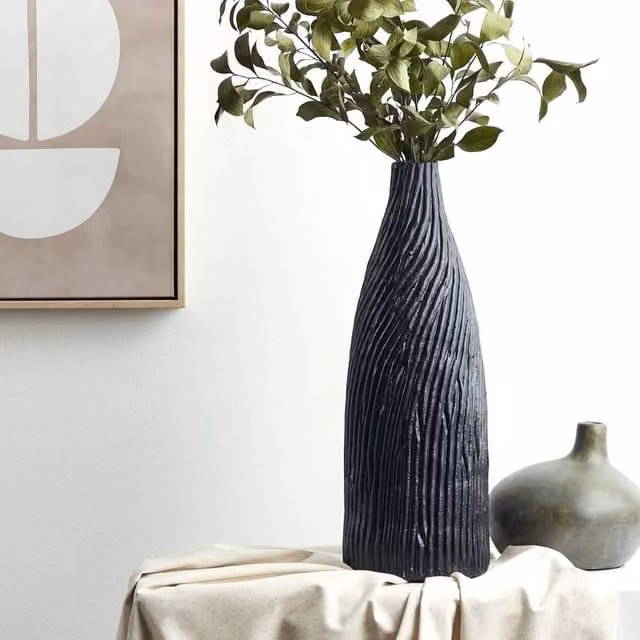 Wyld and Coco Black Ceramic Scandinavian Tabletop Vase, Height: 50 cm – 1
