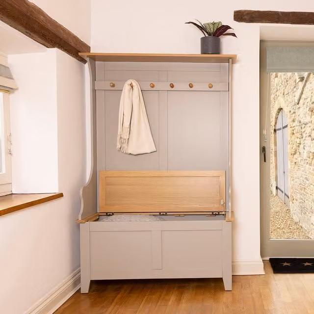 Charles Bentley Charnwood Hallway Tidy Hall Tree with Storage Bench and Shoe Rack in Grey
