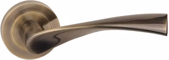 Golden Grace Brass Door Handles in Gold and Bronze